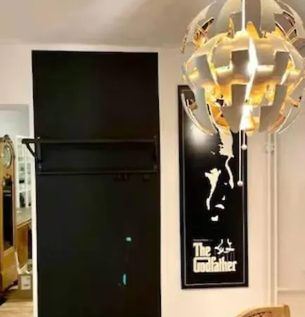 Old Town Miodowa Prime *